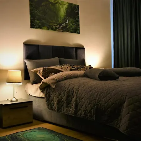 Ummagumma Apartment *